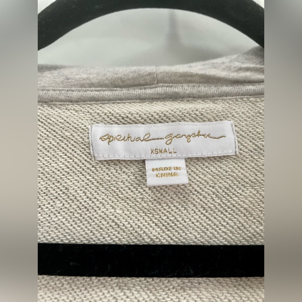 SOLD ON CROSSPOST NWT Spiritual Gangster Full Zip HAPPY Hoodie 💜💜 - Picture 7 of 7